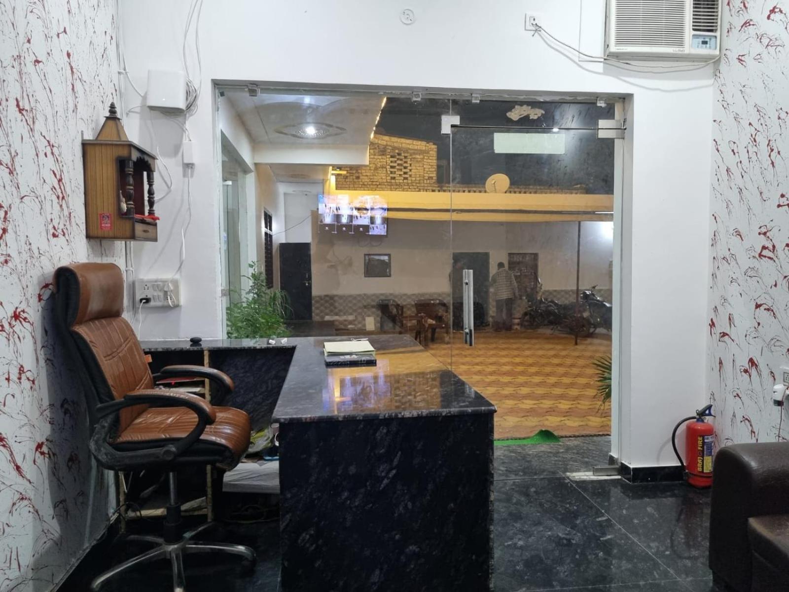 Vrindavan Bhakti Bhavan- Near Prem Mandir By Mukund 호텔 외부 사진